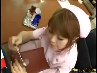 Sucio asiática enfermera calle chica