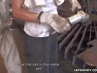 Japonská factory dcera dostane v prdeli s radost