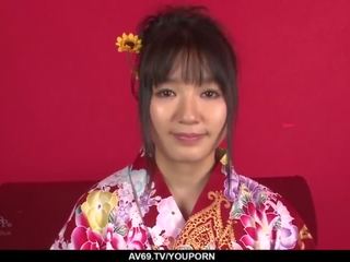 Chiharu perfekt hustru kön filma i smashing äldre hem scener - mer vid 69avs.com