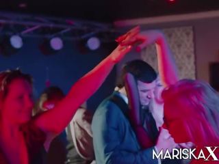 Mariskax όργιο με mariska και αυτήν φίλους - μέρος 1