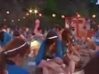 Japonais sexe agrafe agrafe festival